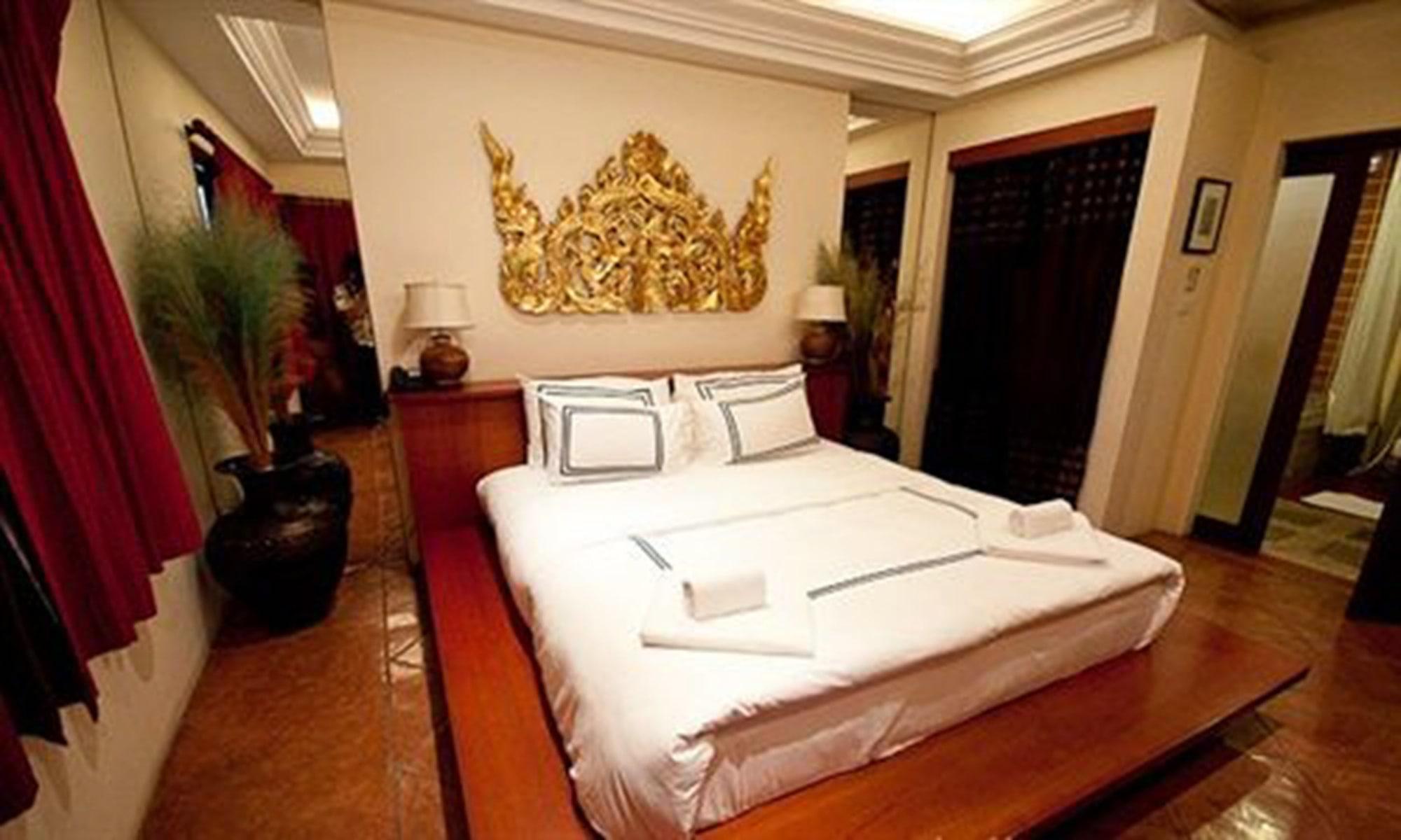 Nirvana Boutique Suites Jomtien Beach Exterior photo